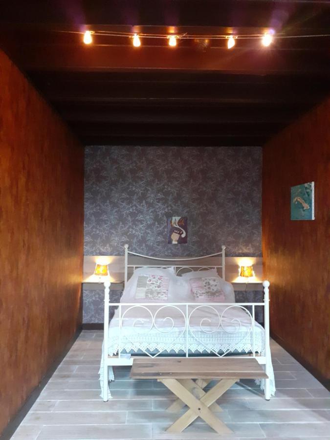 Bed and Breakfast Vignesarichard à Chevanceaux Extérieur photo